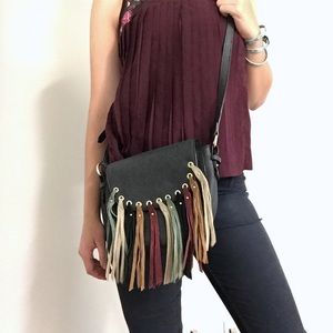 Dulce Vita Fringe Cross Purse ✨